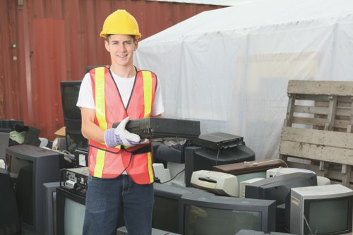 Why Choose Our Waste Removal Services